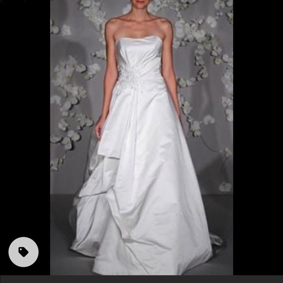 Sample, size 12, Alvina Valenta, ivory dress - Picture 3 of 8